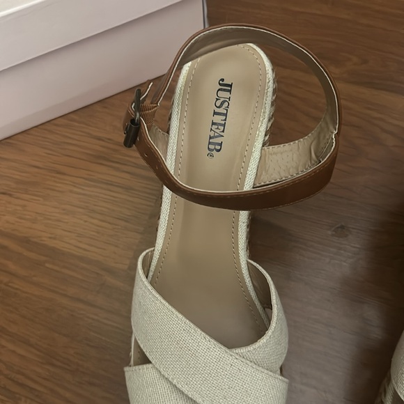JustFab Wedges - Picture 5 of 7